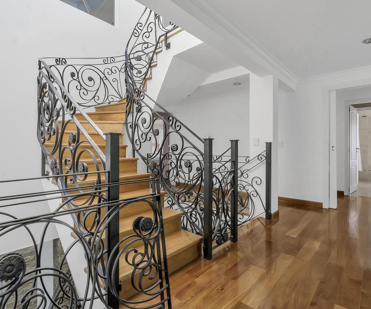 Casa en Venta Amoblada, de Categoría. 4