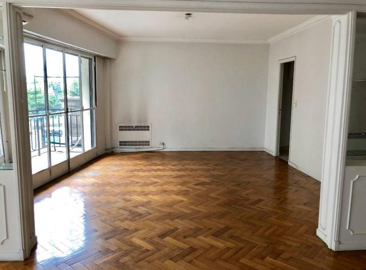 Departamento de 5 ambientes en venta Recoleta. 4