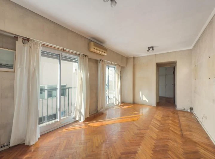 VENTA - NUÑEZ  - 4 ambientes c/ Balcón  Torre en esquina  - Luminoso y Ventilado 3