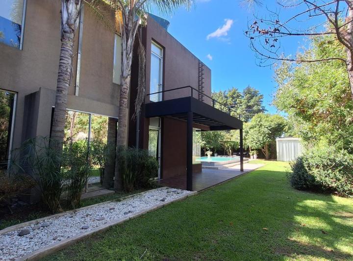 Casa de 5 amb en Barrio Cerrado La Montura 3