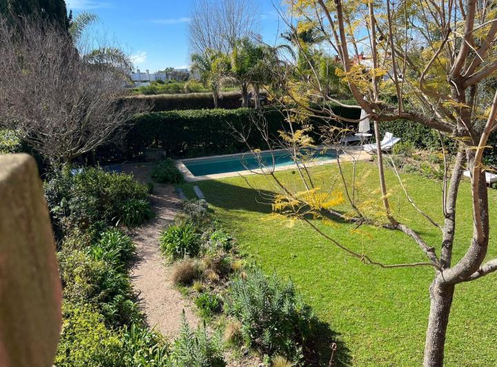 Casa en alquiler verano, 4 dormitorios, en Santa Bárbara, en lote interno 1