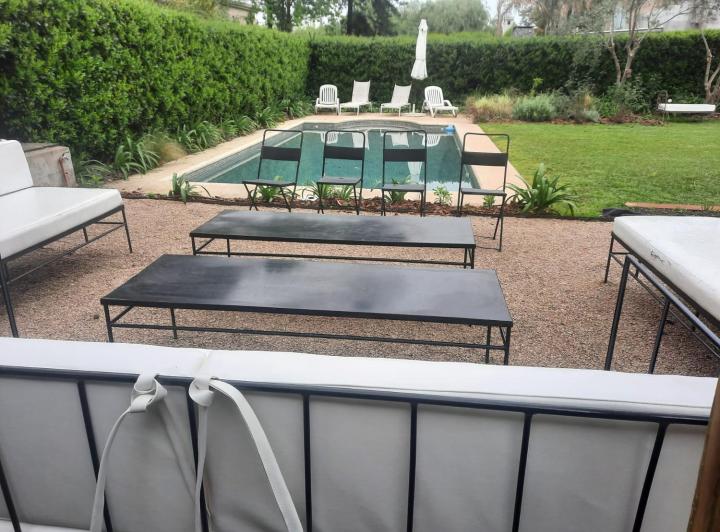 Casa en alquiler verano, 4 dormitorios, en Santa Bárbara, en lote interno 5
