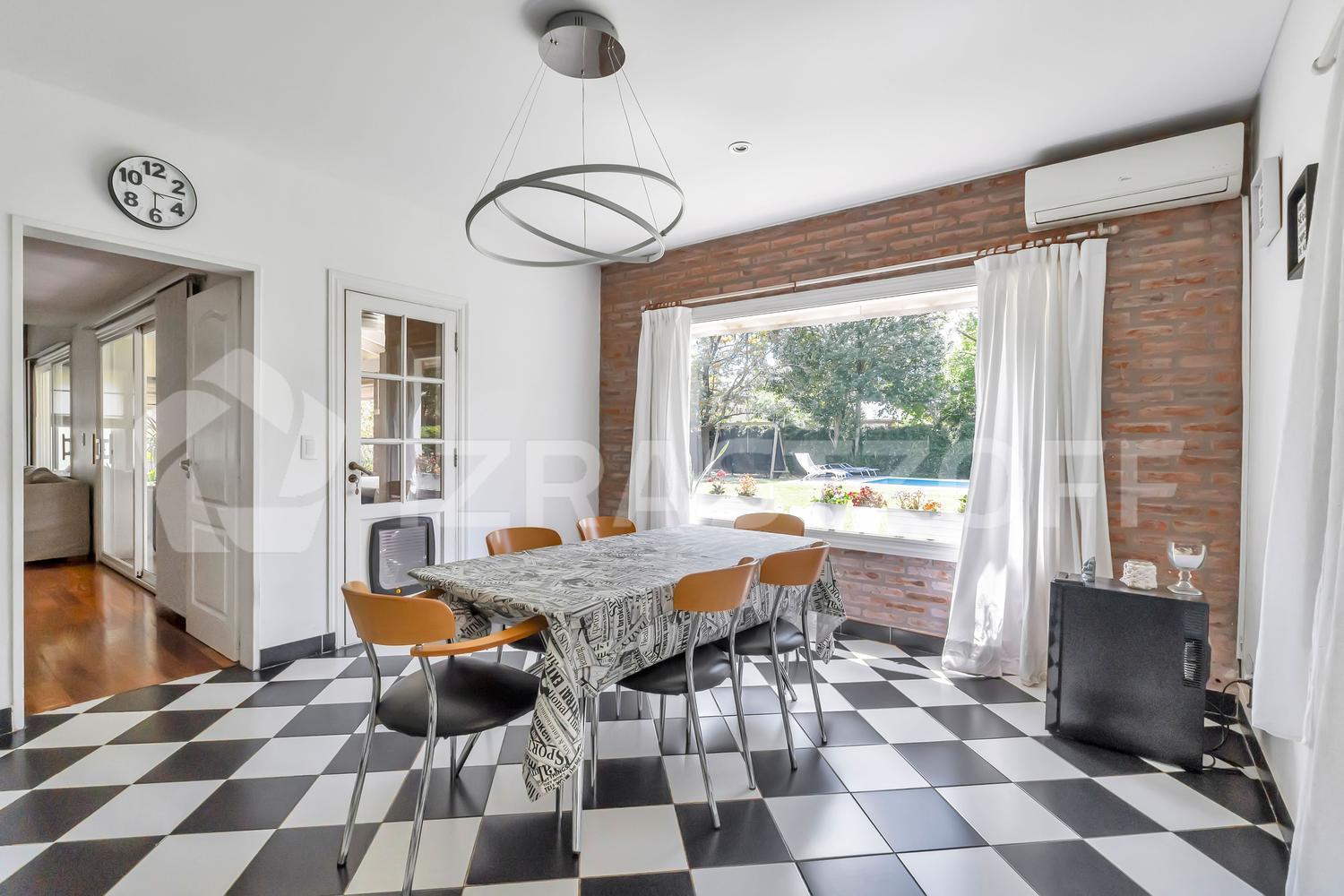 Foto de Casa en venta en lote central en La Legua, imagen 5