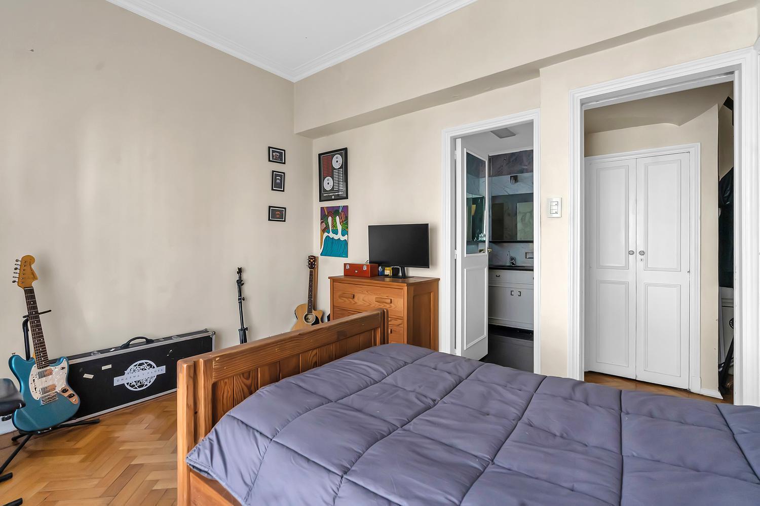 Departamento en venta de 3 dormitorios con terraza. Piso alto en Belgrano