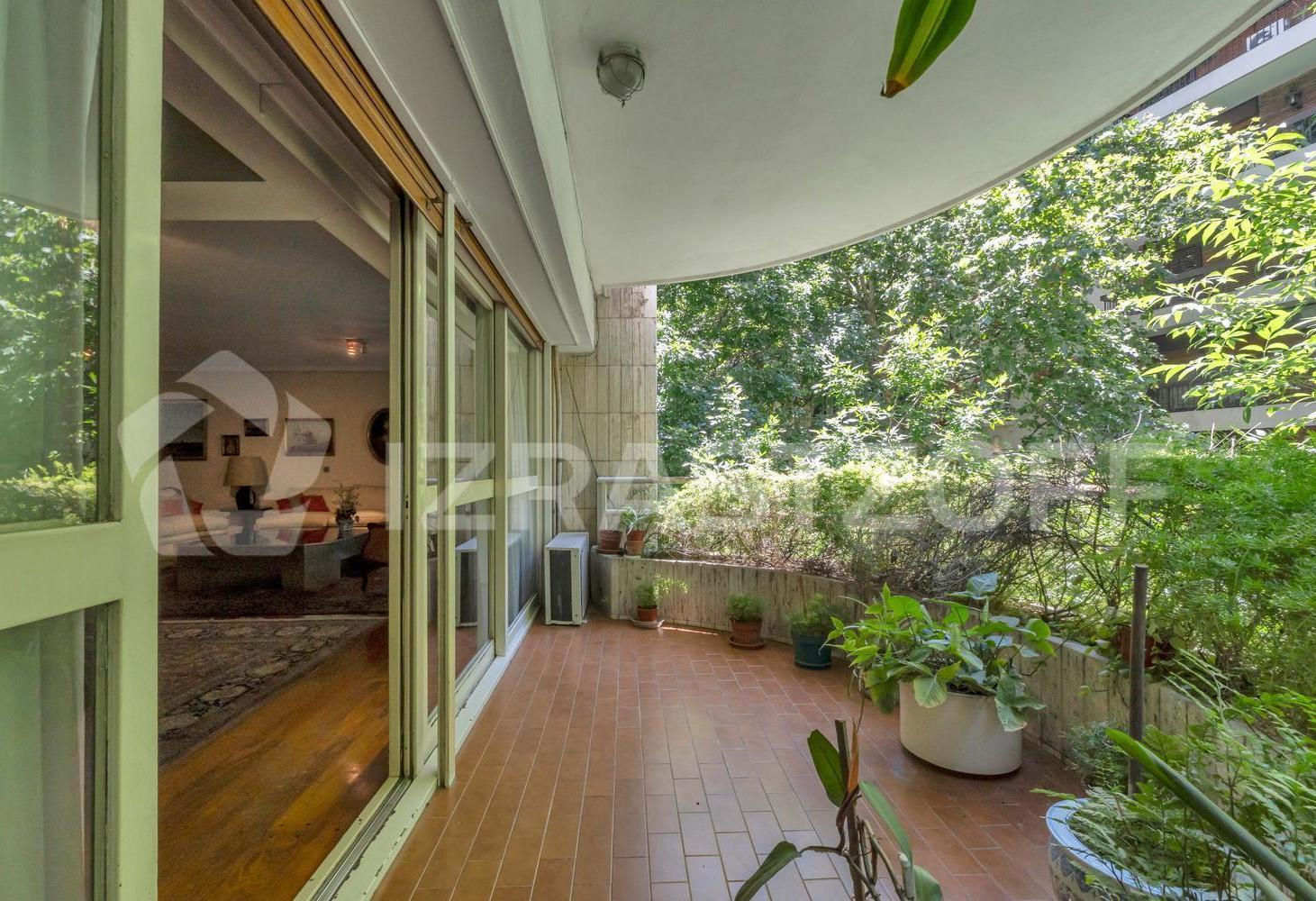 Foto de Departamento de 3 dormitorios con 2 cocheras en Recoleta en venta, imagen 5