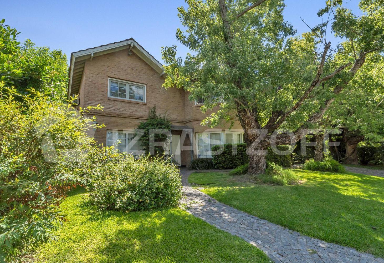Casa en venta en Senderos II