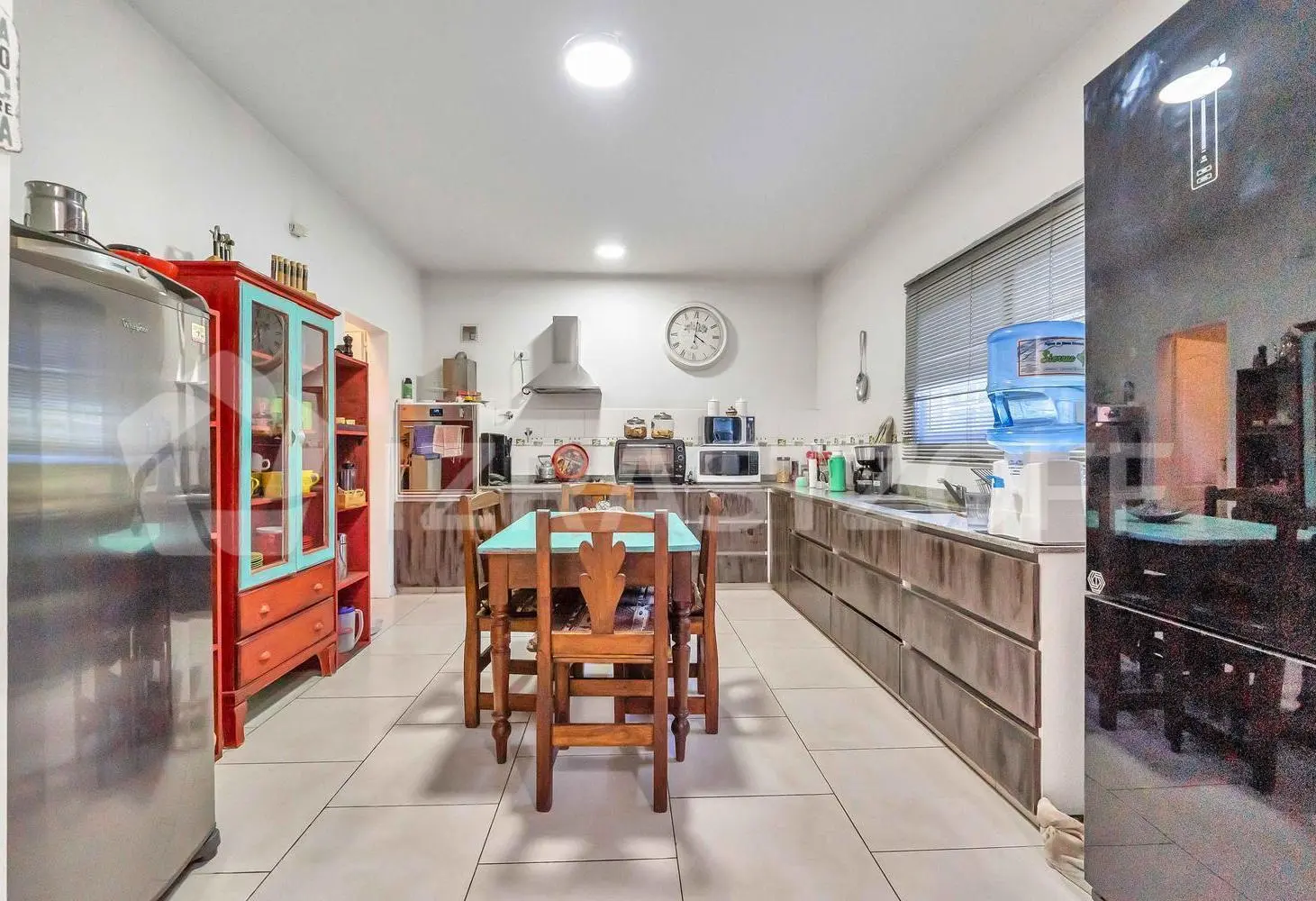 Casa en venta de cuatro dormitorios en La Delfina sobre gran lote 5