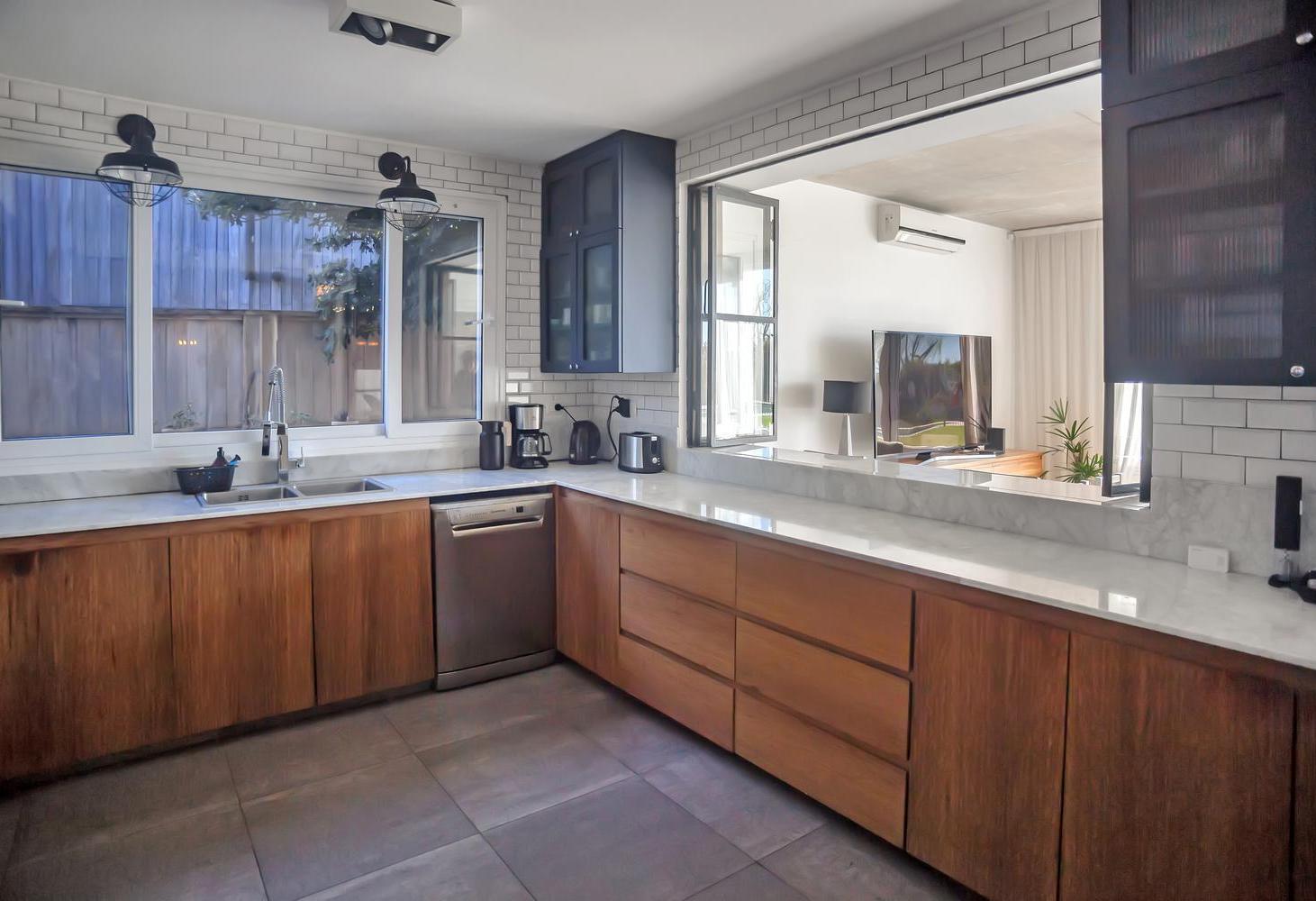 Foto de Casa en venta y alquiler anual 5 suites en Santa Bárbara, a la laguna, imagen 5