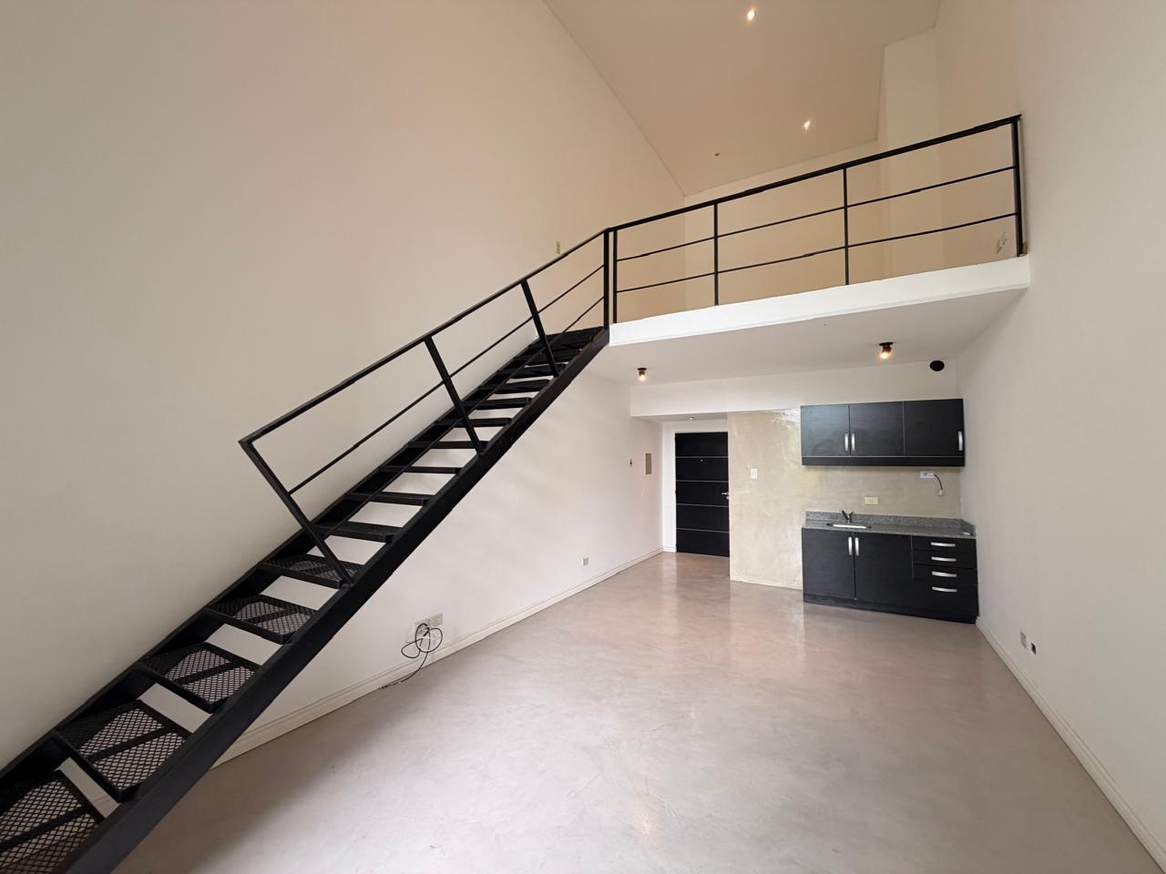 Foto de Departamento en alquiler en segundo piso con gran orientación en Ayres, imagen 1