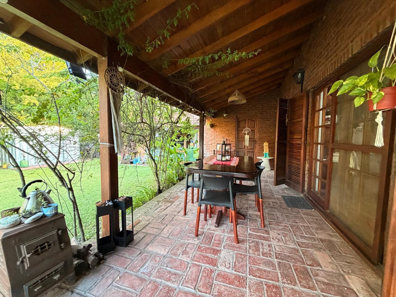 Foto de Casa en ALQUILER CON MUEBLES sobre doble lote central en CC Larena, imagen 5