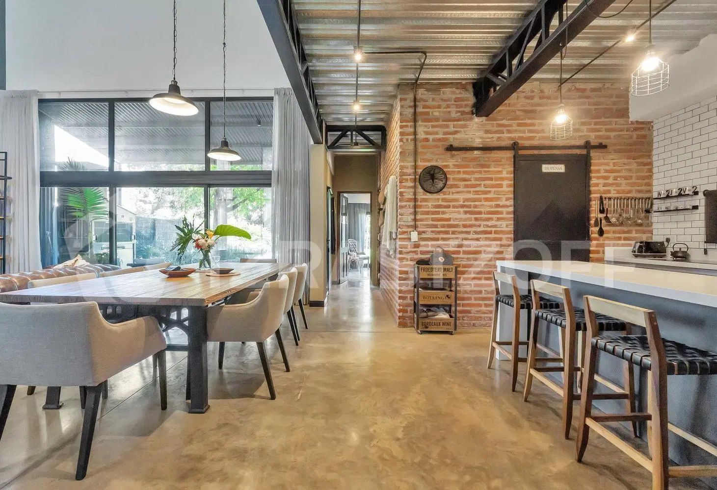 Casa de diseño en Altos del Barranco con cuarto en Planta baja 3