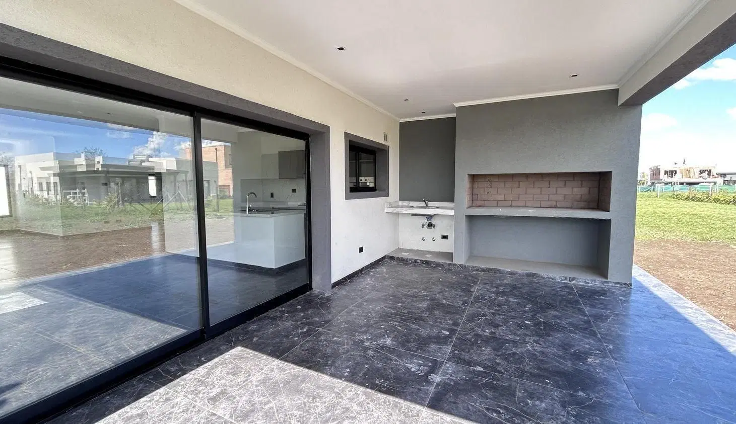 Casa a estrenar en Barrio Privado San Pablo en una sola planta 5