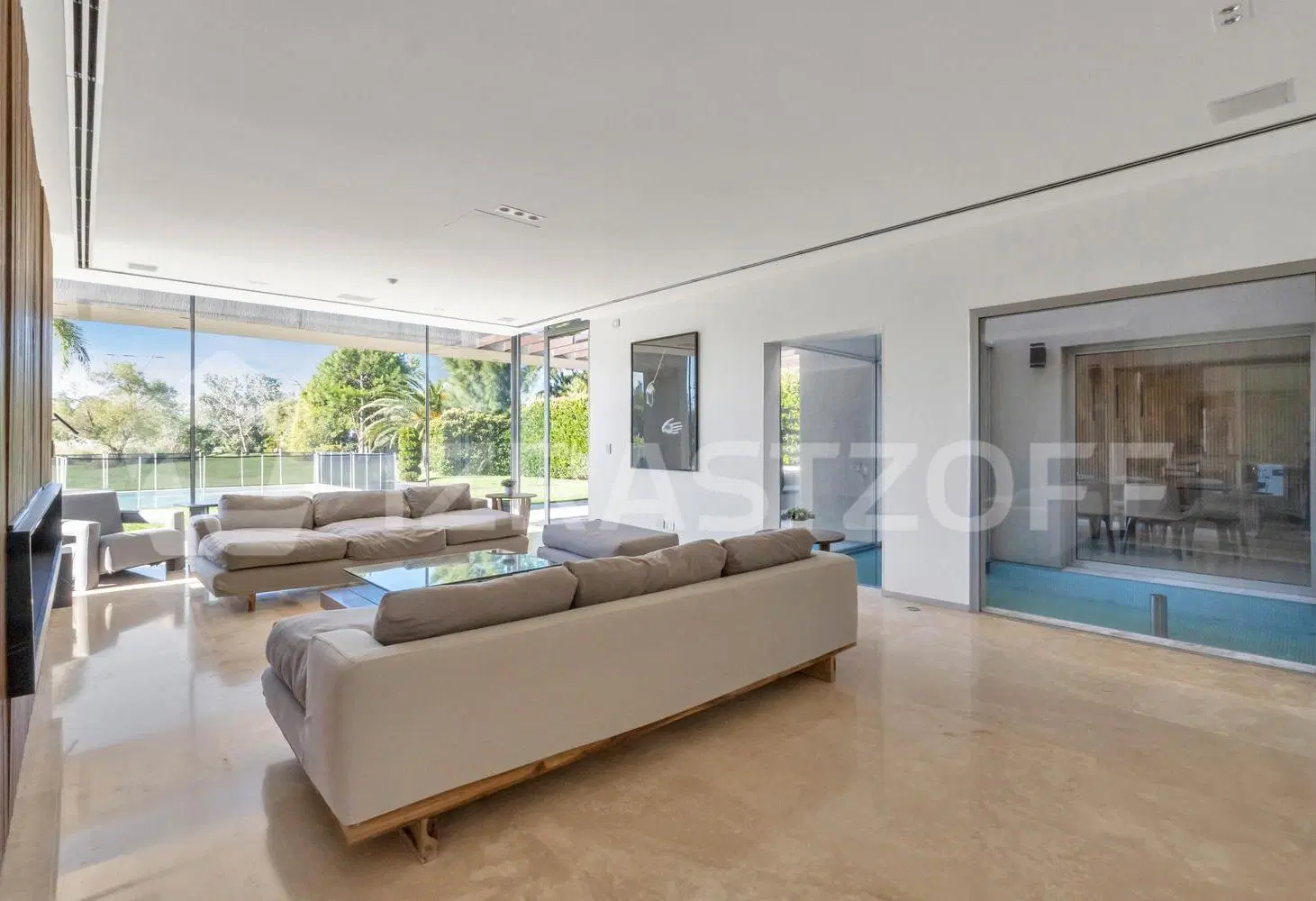 Casa en venta en Los Pilares de primer nivel, amoblada y equipada 4