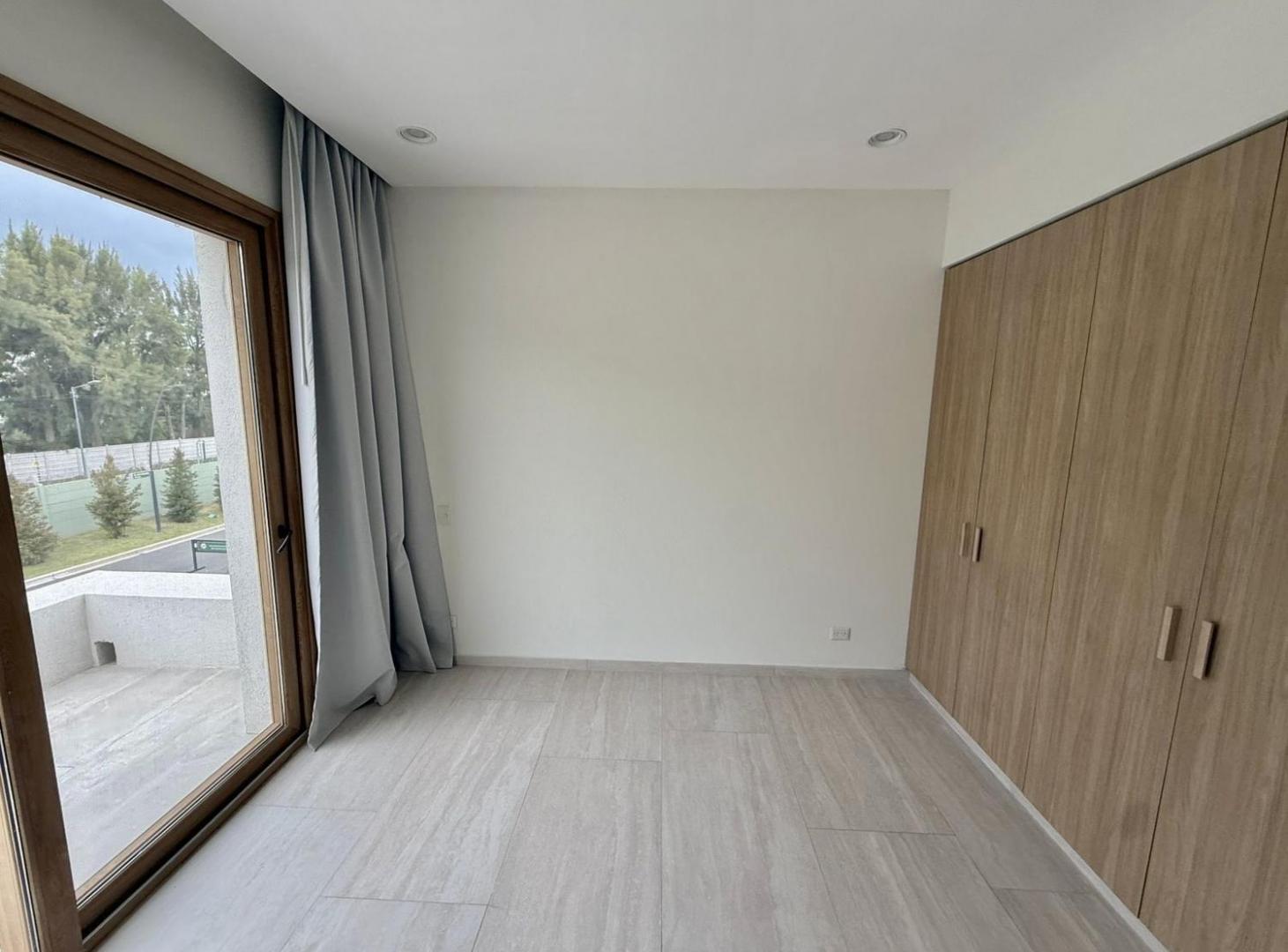Foto de Casa en venta en Castaños, Nordelta, con 4 dormitorios y pileta, imagen 5