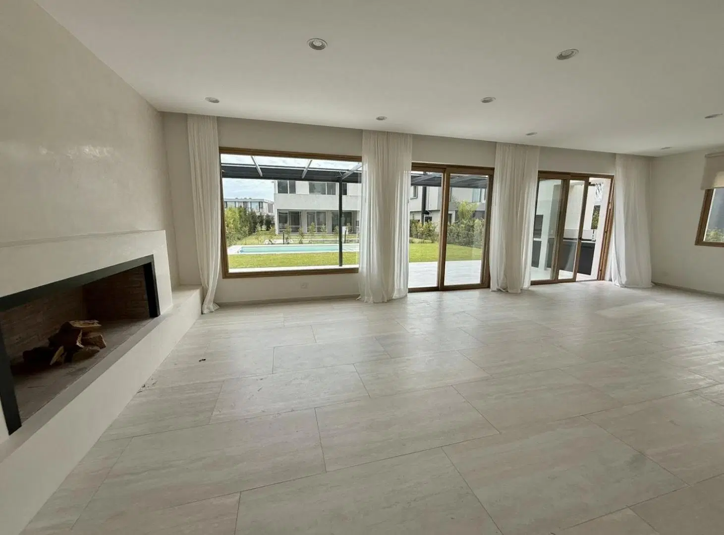 Casa en venta en Castaños, Nordelta, con 4 dormitorios y pileta 3
