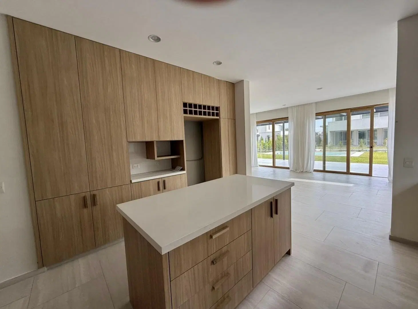 Casa en venta en Castaños, Nordelta, con 4 dormitorios y pileta 5