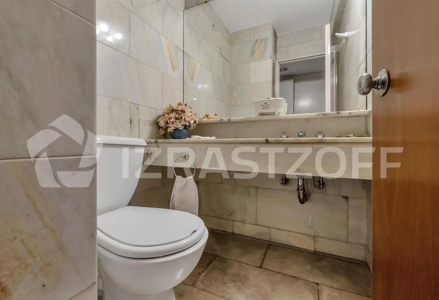 Departamento en venta en Recoleta Parera y Alvear, 6 ambientes, dos cocheras. 5