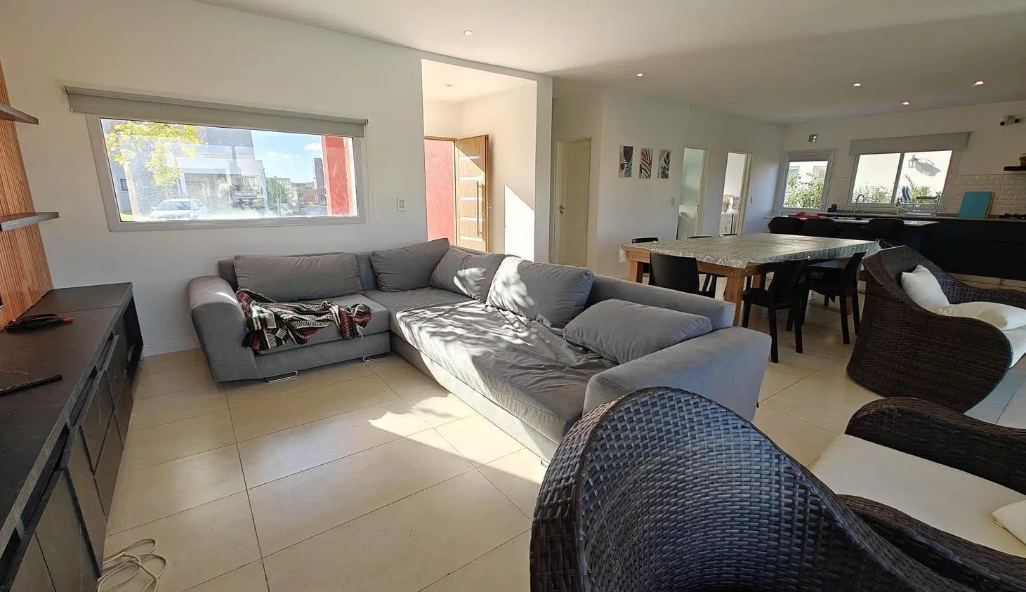 Casa moderna 3 dormitorios con pileta 4