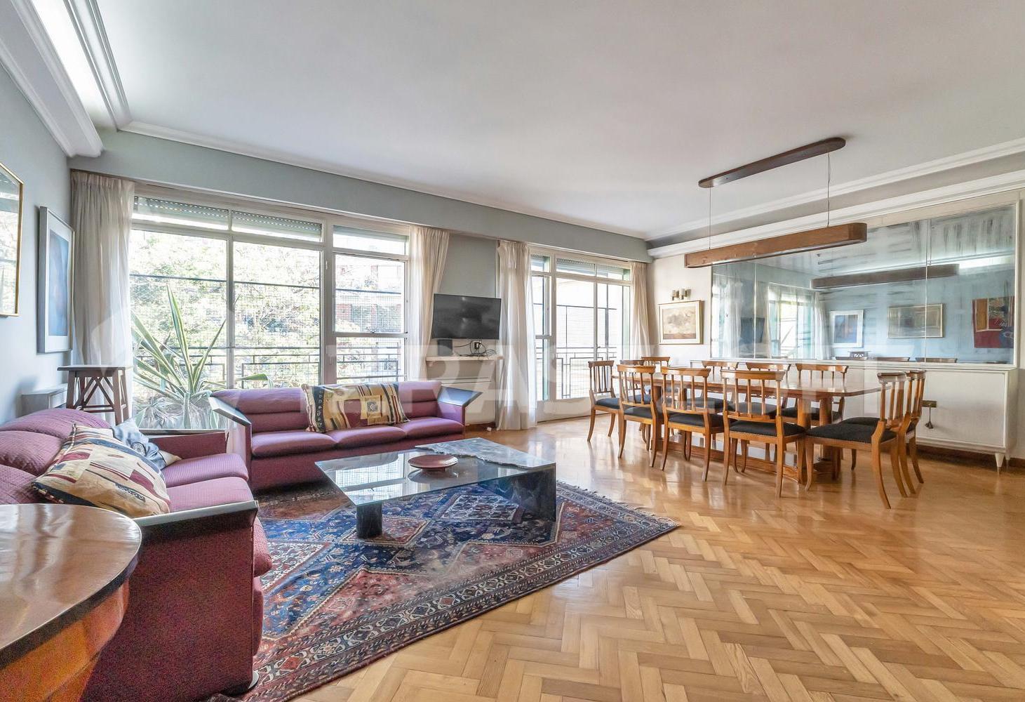 Departamento en venta de 4 ambientes en Retiro