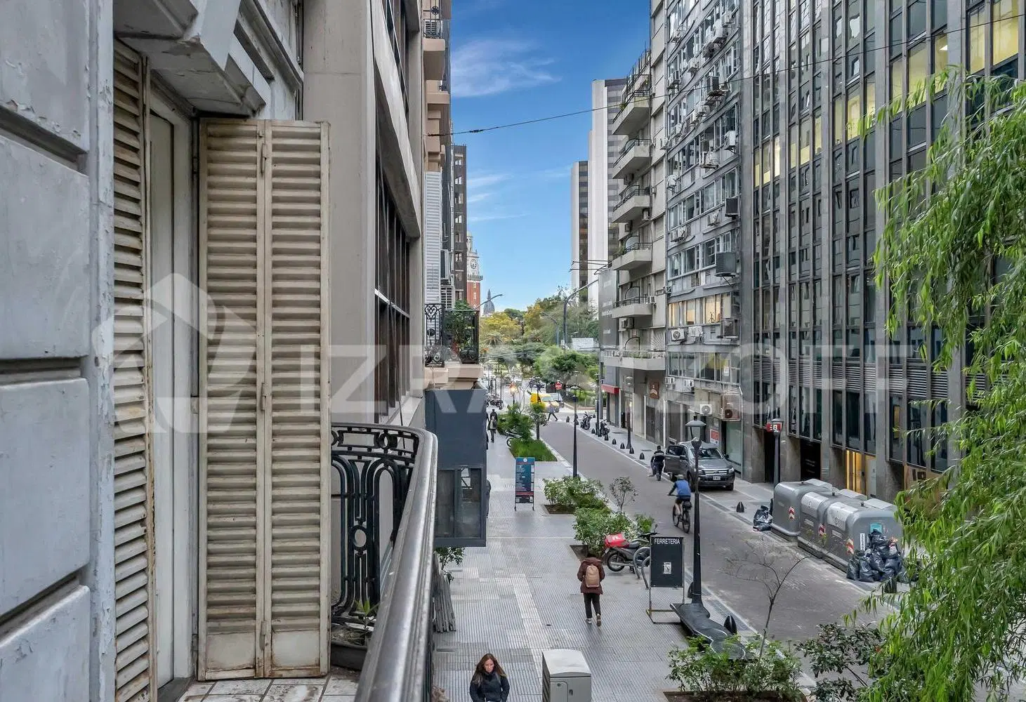 Oficina de 4 ambientes en alquiler. Microcentro 5