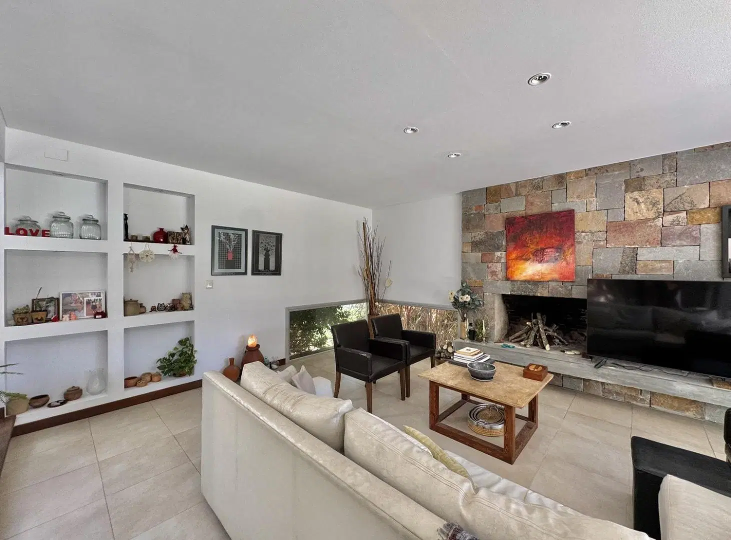 Casa en venta de 4 dormitorios   playroom y jardin con pileta en Barrancas de San Jose 4