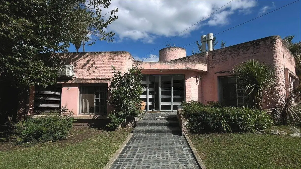 Venta casa apto Credito 3 Dormitorios en Las Brisas C.C 2