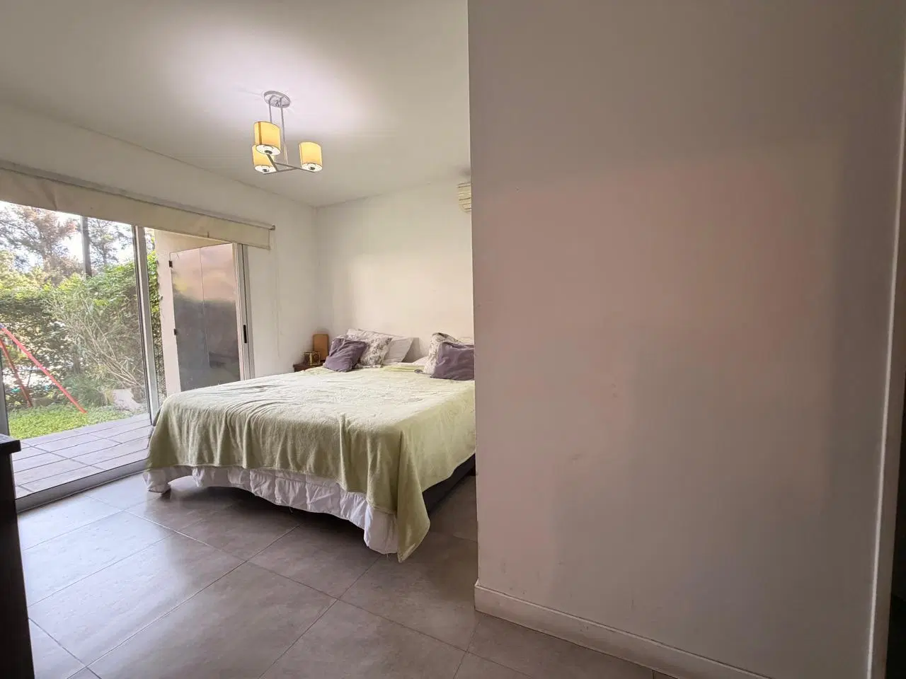Departamento en Bosque Alto 3 ambientes con gran orientación y jardín a la pileta - 2 cocheras 1