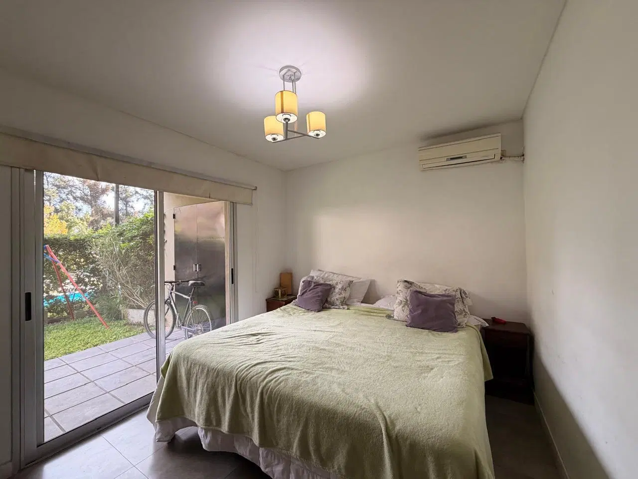Departamento en Bosque Alto 3 ambientes con gran orientación y jardín a la pileta - 2 cocheras 3