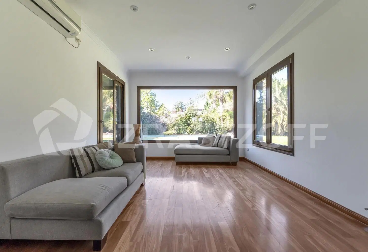 Casa en venta en barrio cerrado Villa Rosa 4