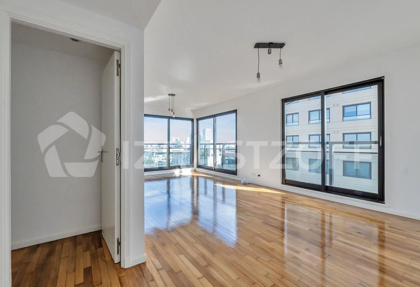 Departamento en alquiler de 3 ambientes en Torre River View en Puerto Madero 2