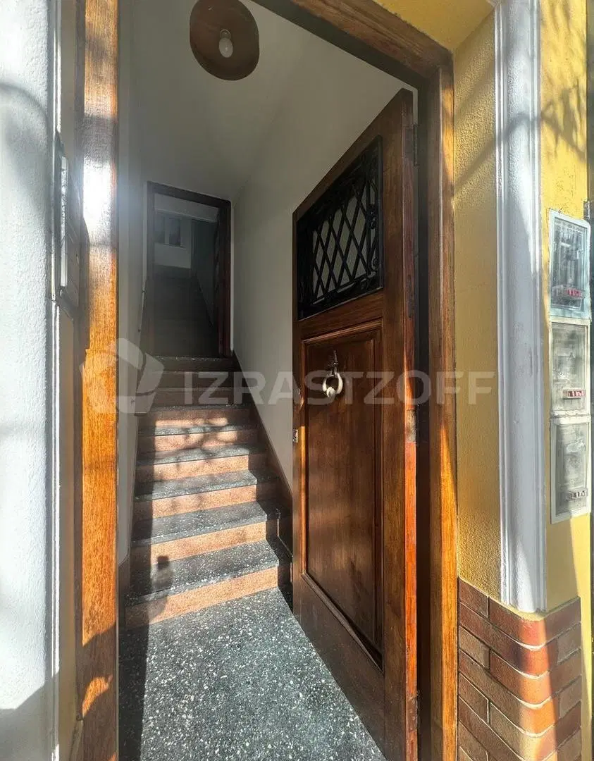 Venta PH Planta Alta 4 amb con Balcon/Terraza/Parrilla  - Florida Mitre 2