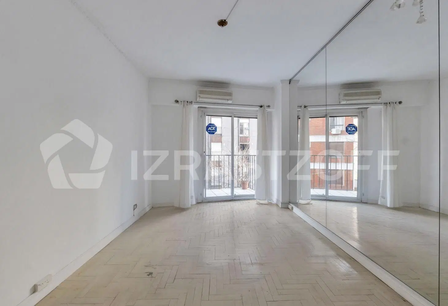 Departamento en venta en Recoleta. Dos dormitorios, pileta en el edificio 1