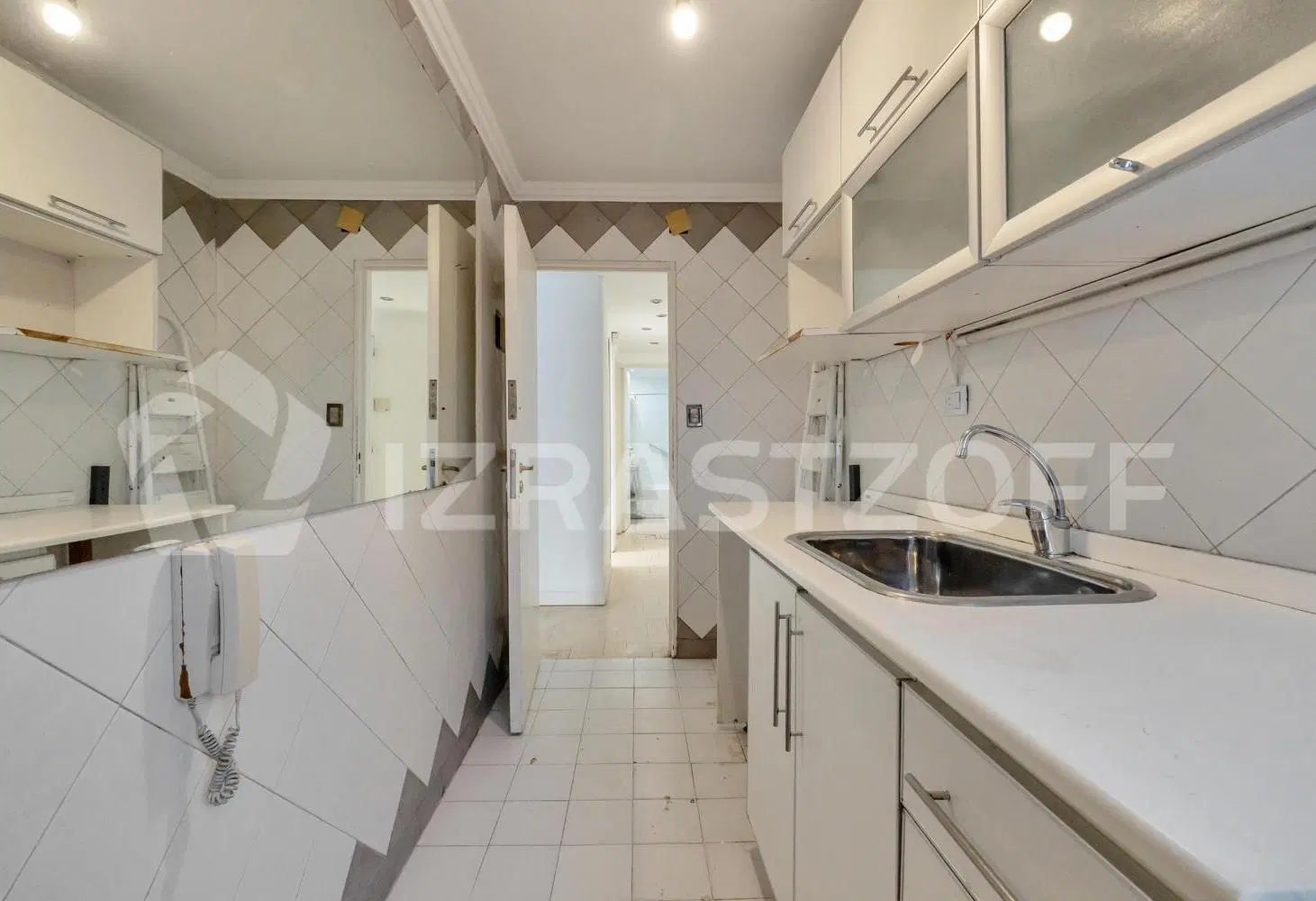 Departamento en venta en Recoleta. Dos dormitorios, pileta en el edificio 5