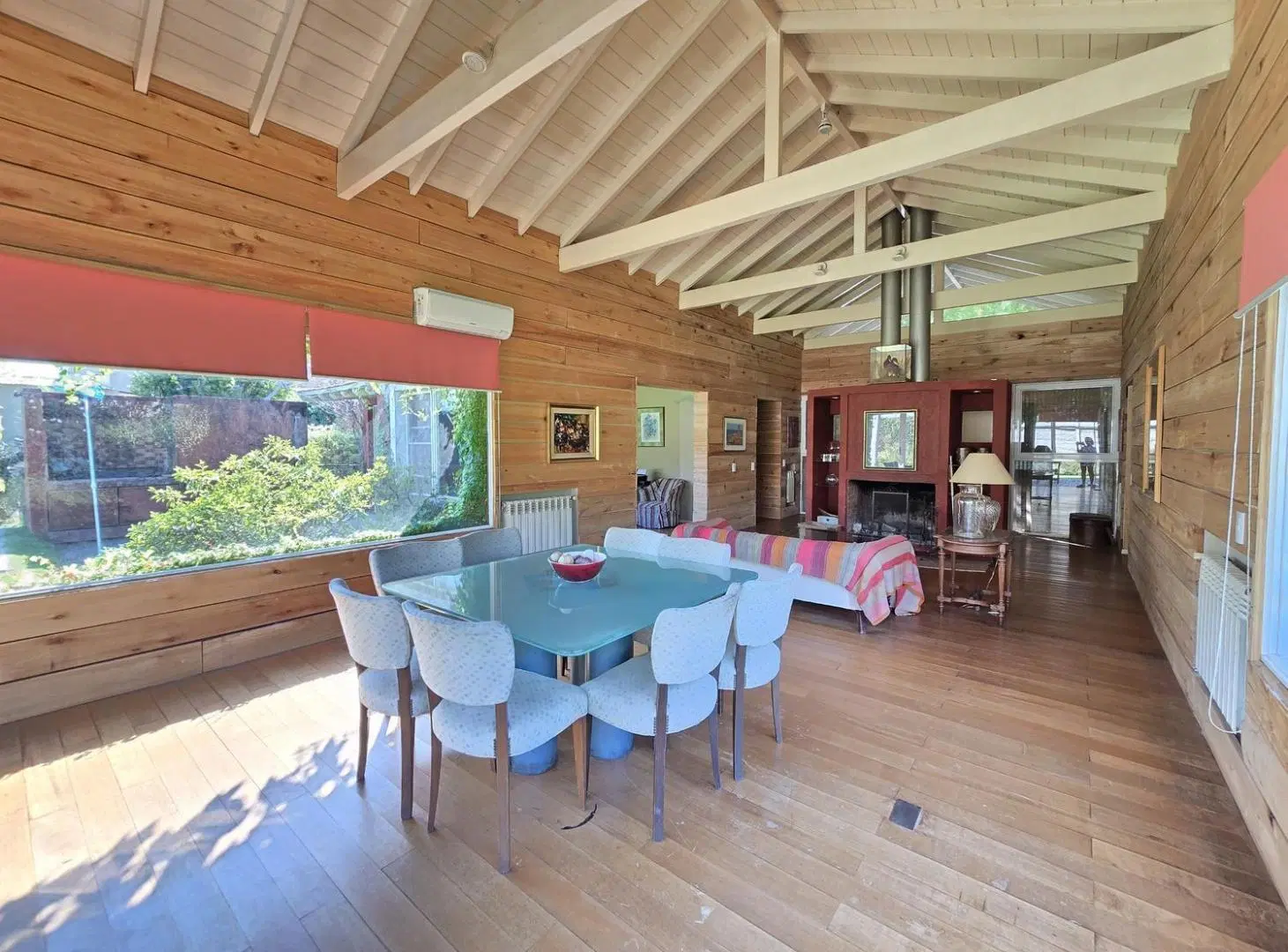 Casa en Los Abedules 3 dormitorios, jardín y pileta 5