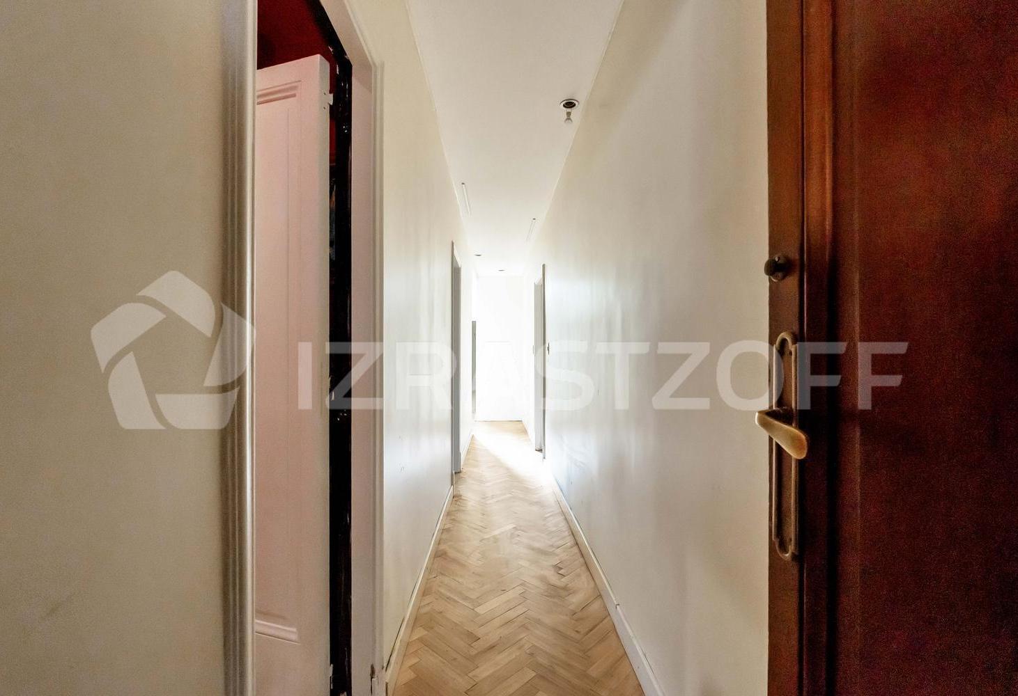 Foto de Departamento en venta en Recoleta. 4 dormitorios en suite, terraza y, imagen 4