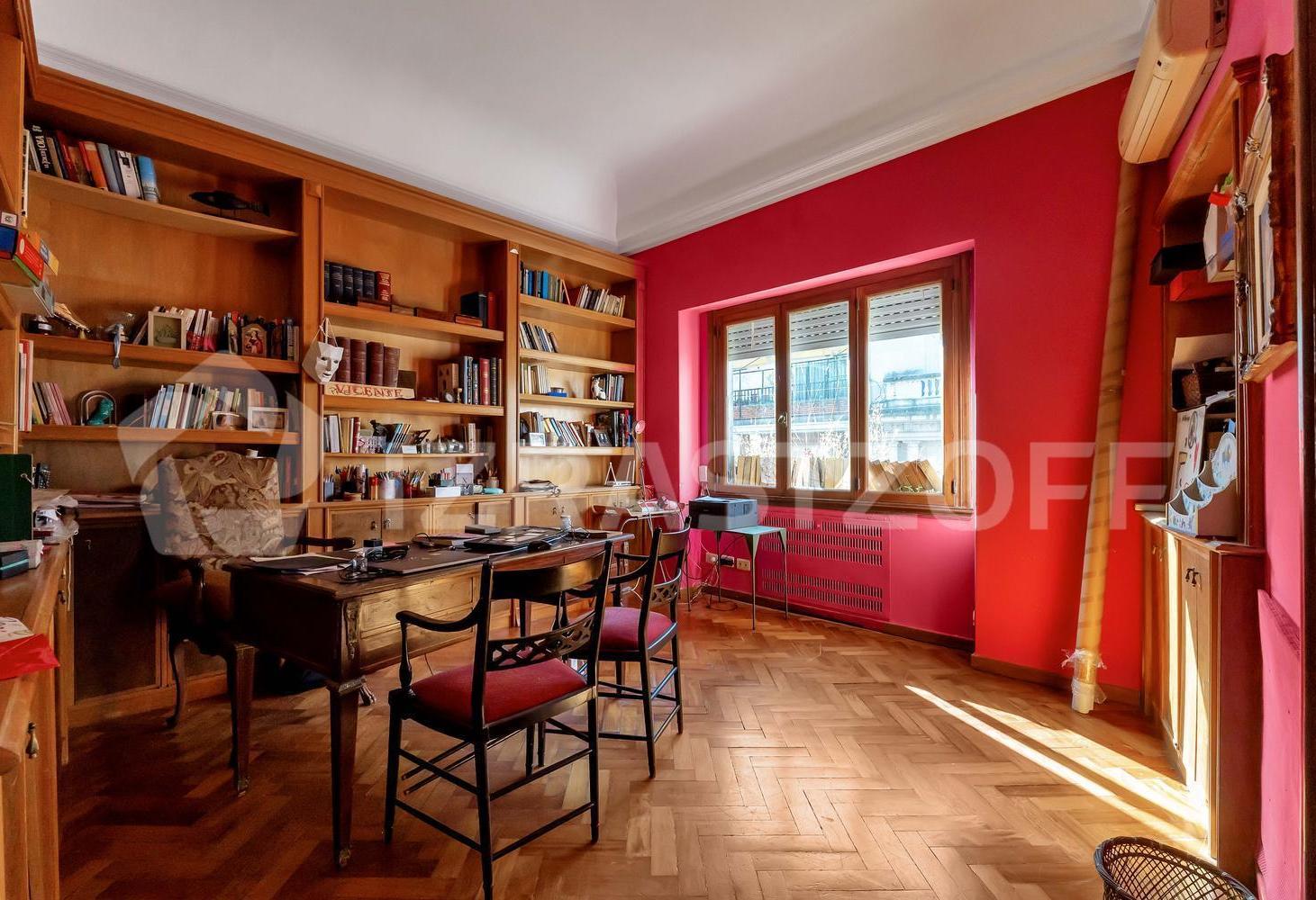 Foto de Departamento en venta en Recoleta. 4 dormitorios en suite, terraza y, imagen 2