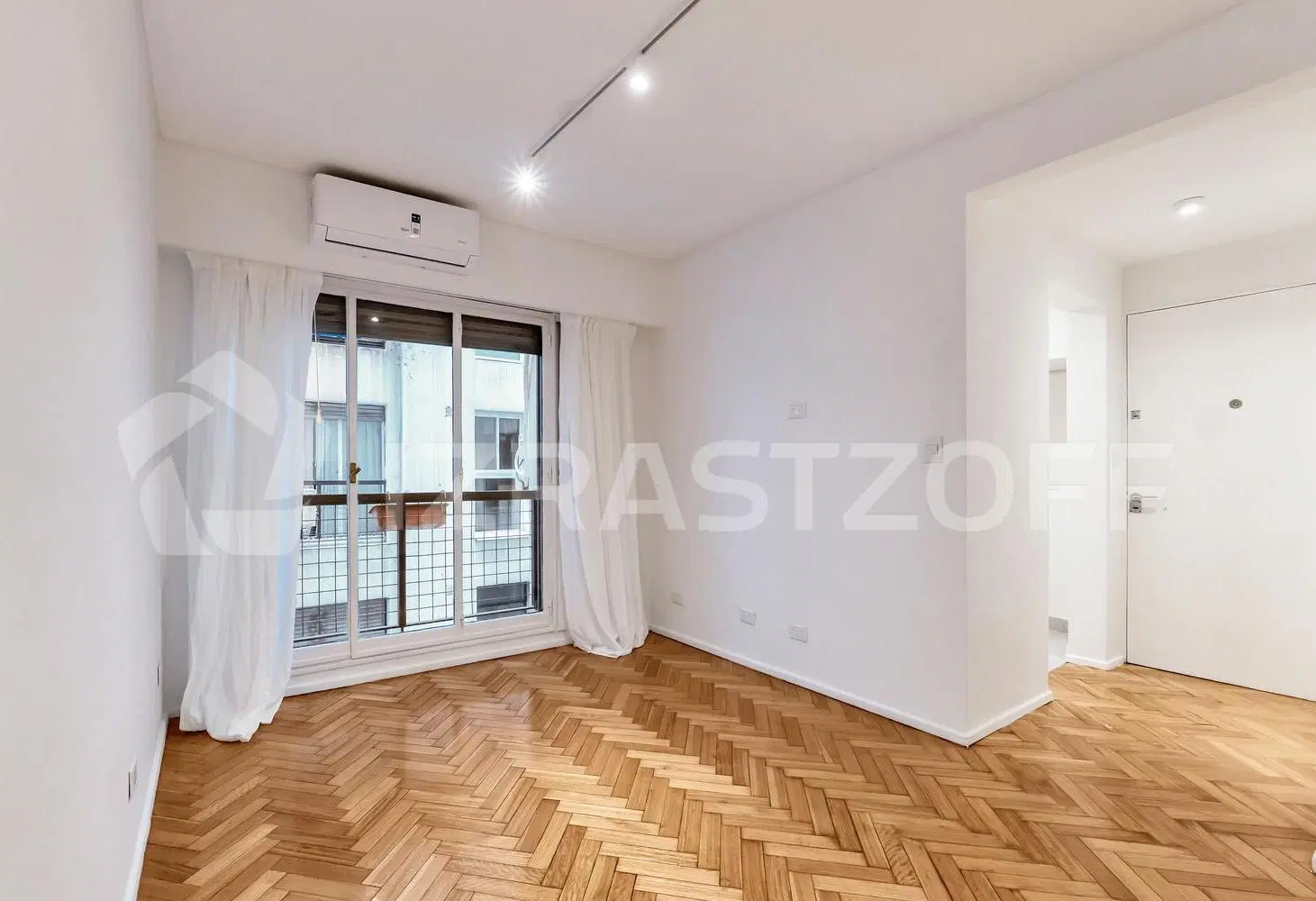 Departamento de 1 dormitorio en alquiler en Recoleta. Refaccionado 5