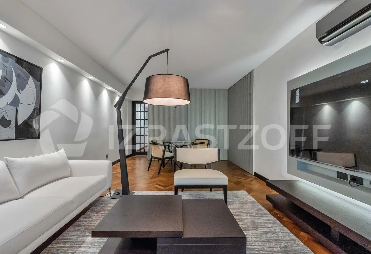 Departamento en venta en Recoleta. Dos suites y balcón. Reciclado 4