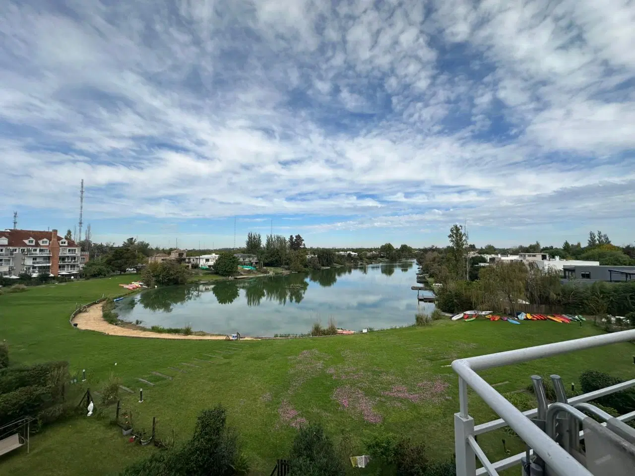 Departamento 3 ambientes en venta en Santa Bárbara, listo para entrar, impecable 2 camas grandes 2