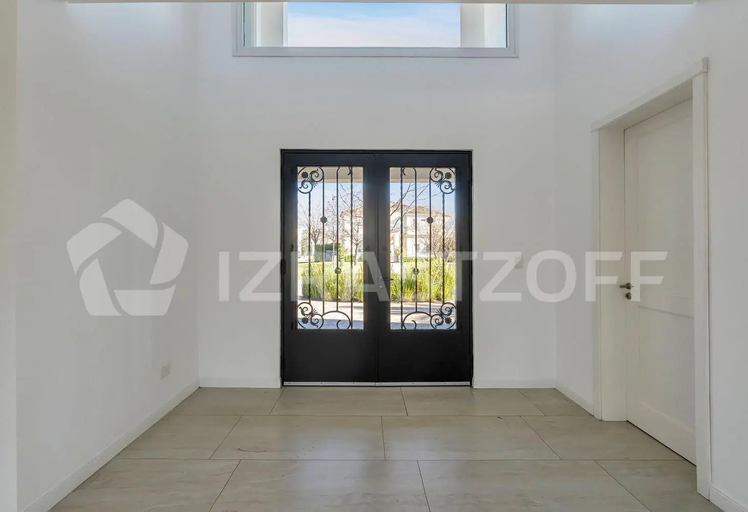 Casa en Ayres Plaza en tres plantas 2