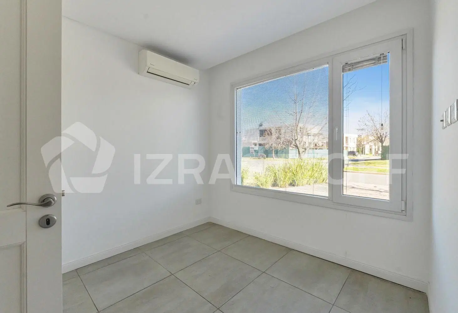 Casa en venta Ayres Plaza -Tres plantas 5