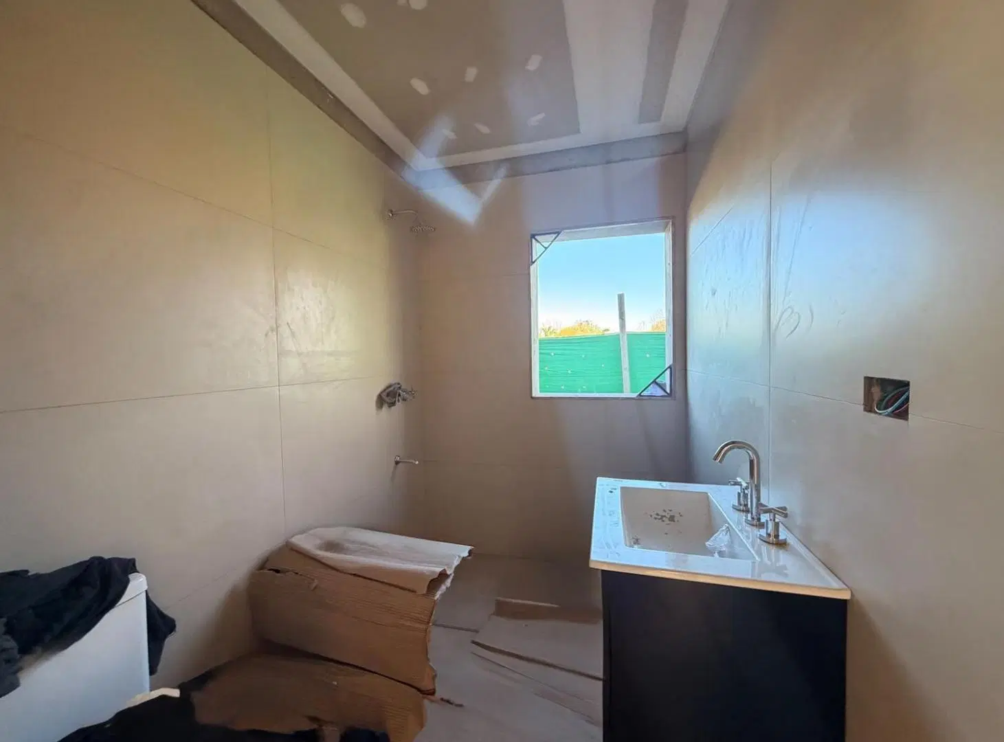 Casa en una planta con tres cuartos en Los Alcanfores - entrega Agosto'26 3