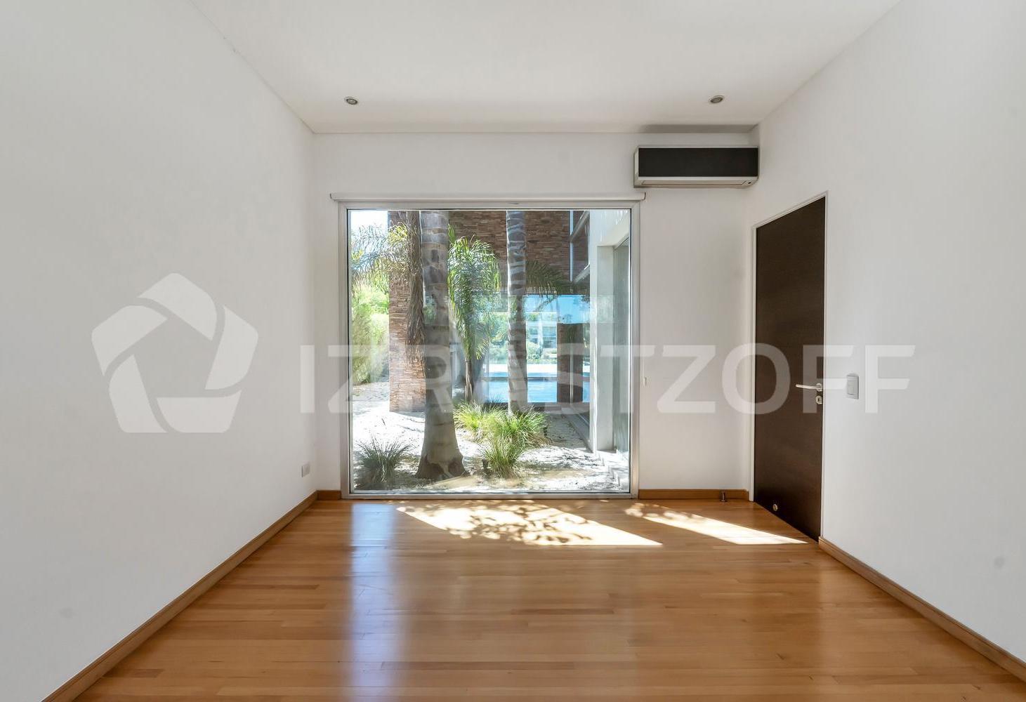 Foto de Casa en venta/alquiler en Santa Bárbara de 4/5 dormitorios en suite con, imagen 4