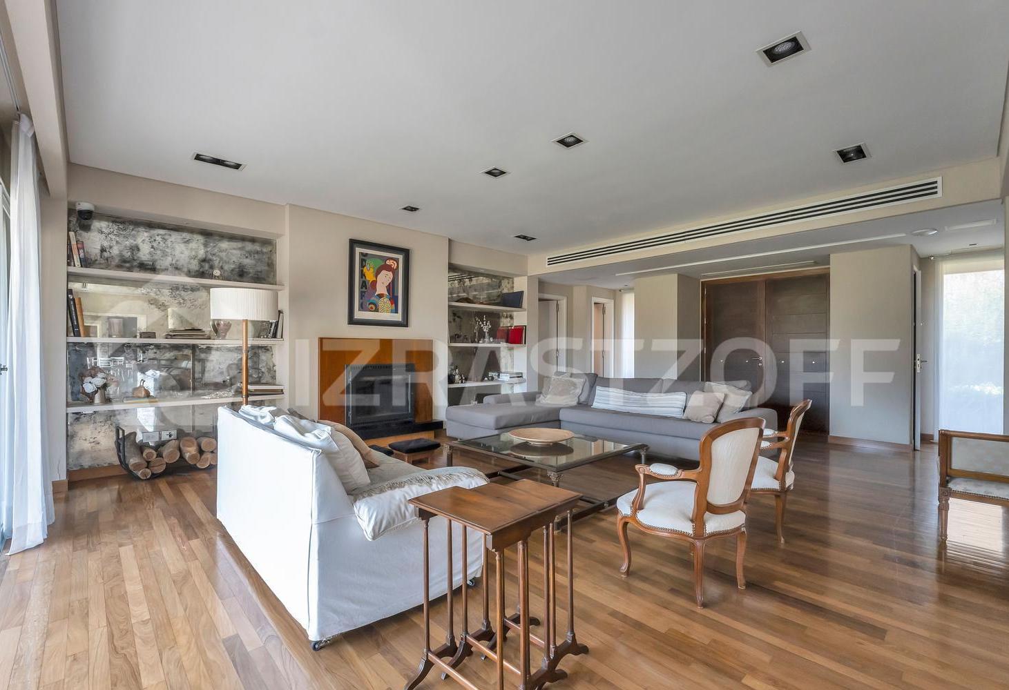 Foto de Casa en ventas en Los Lagartos CC con 5 dormitorios con vista al golf, imagen 3