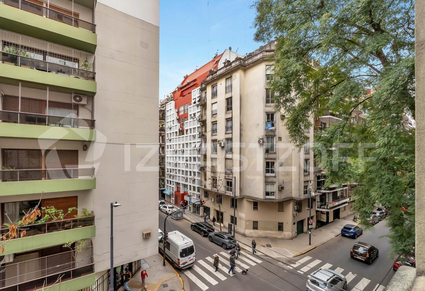 Foto de Departamento en venta en Recoleta, 2 dormitorios y dependencia, imagen 2
