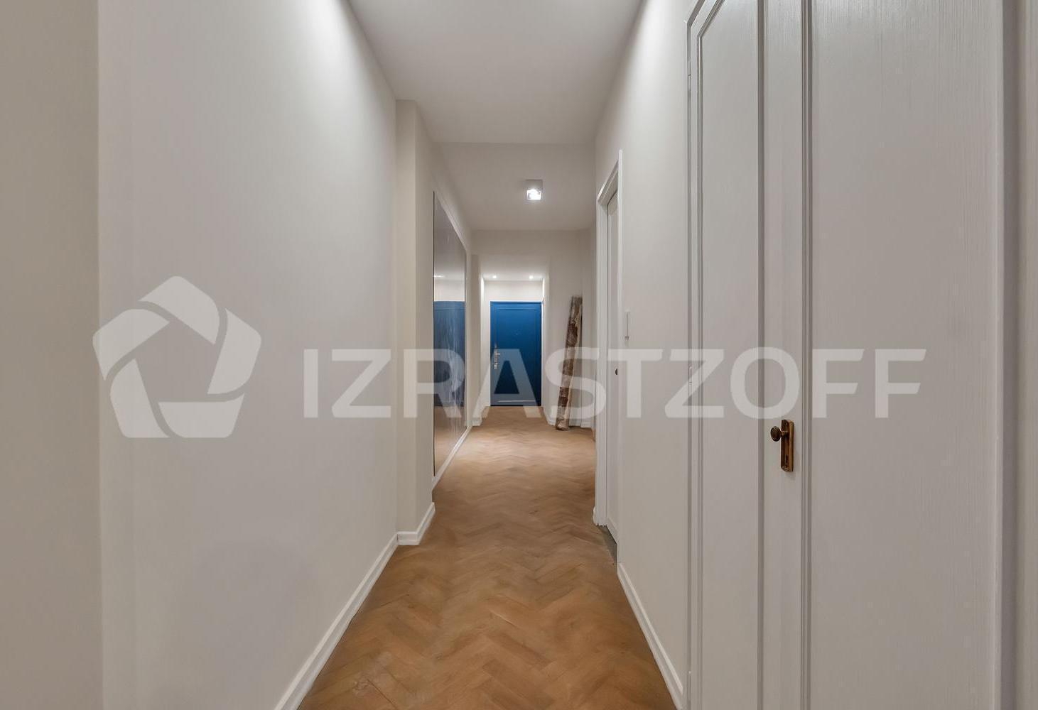 Foto de Departamento en venta en Retiro. Racionalista, 3 dormitorios, imagen 3
