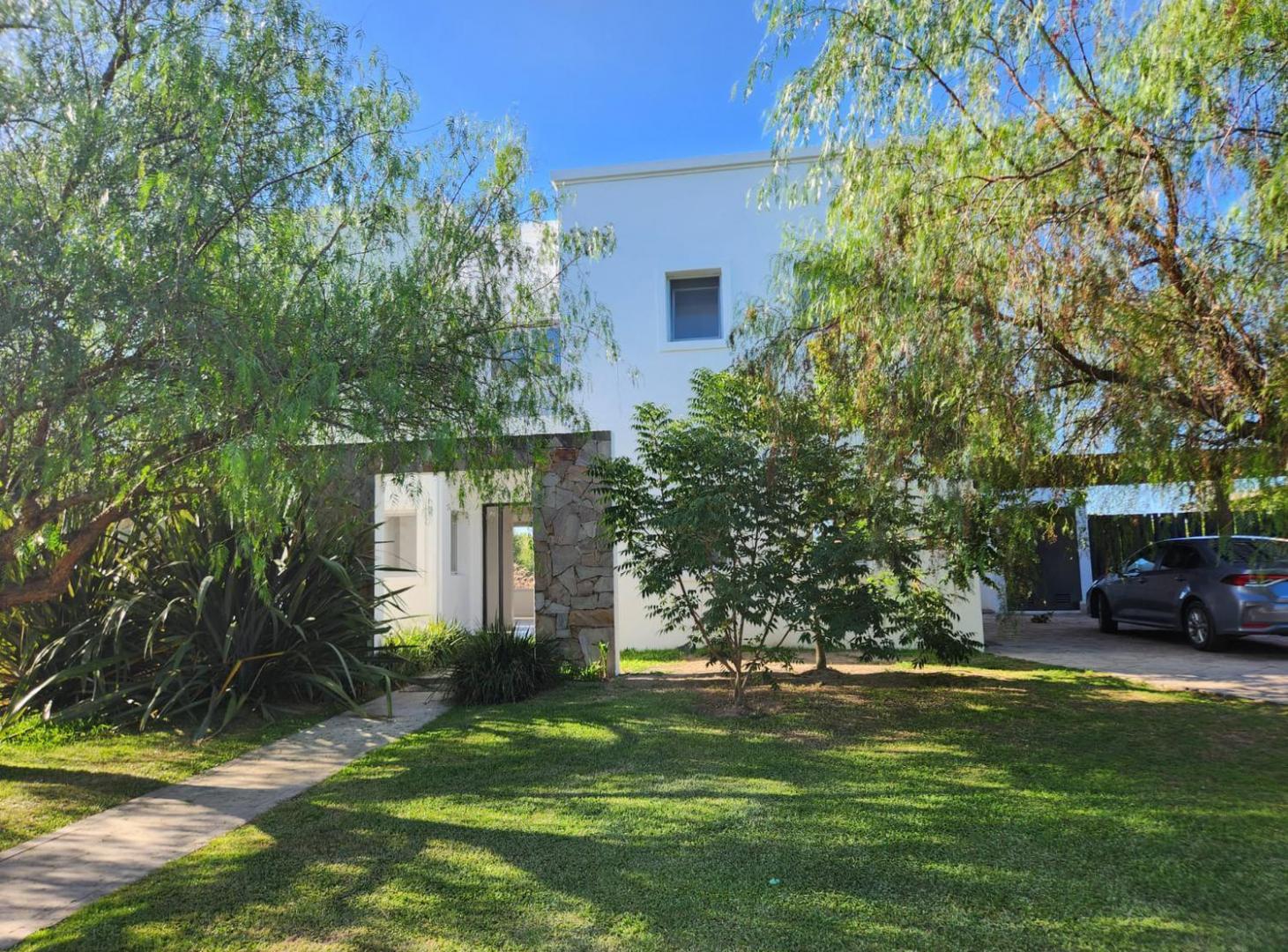 Foto de Casa en venta en San Matias - Area 5- A LA LAGUNA, imagen 3