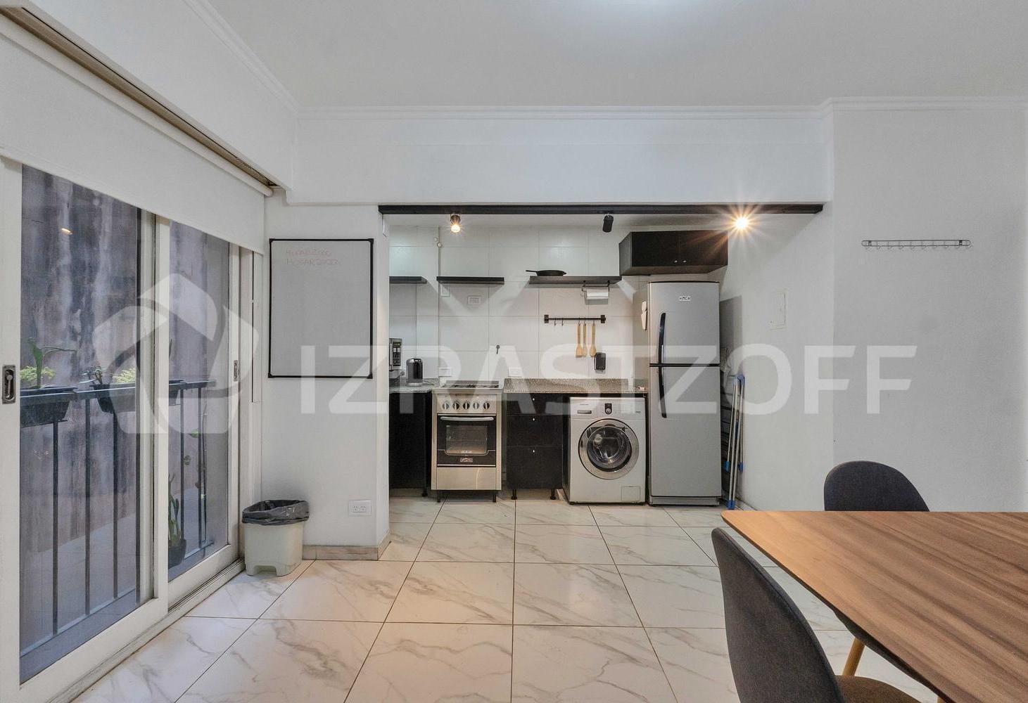 Foto de Departamento en venta y alquiler en Recoleta. Dos ambientes reciclado, imagen 2