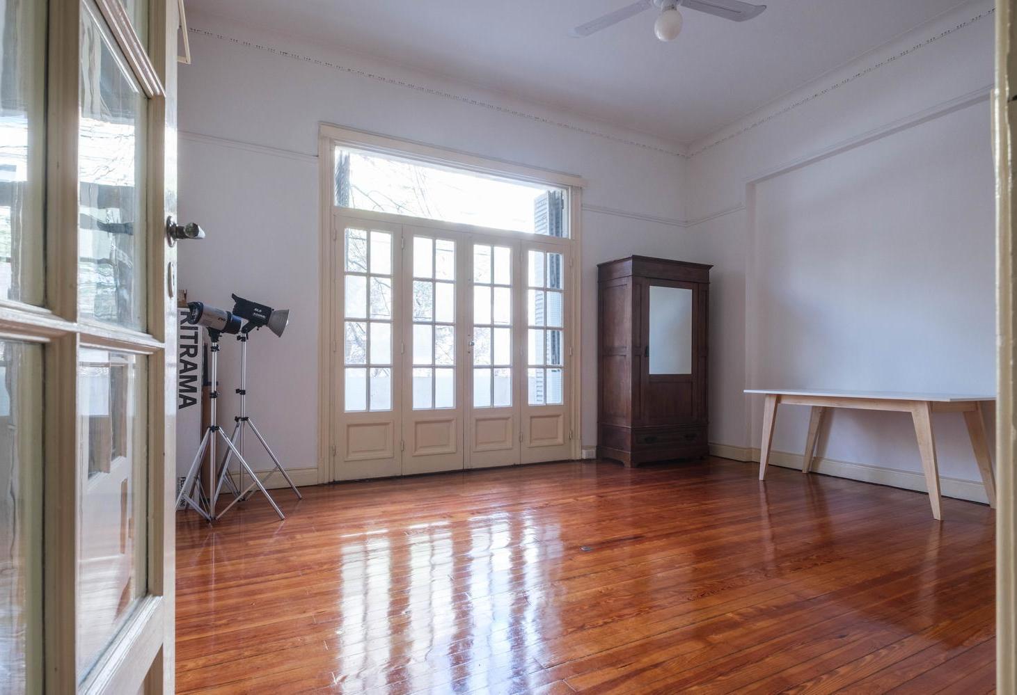 Foto de Departamento 4 ambientes de estilo en Barracas, imagen 2