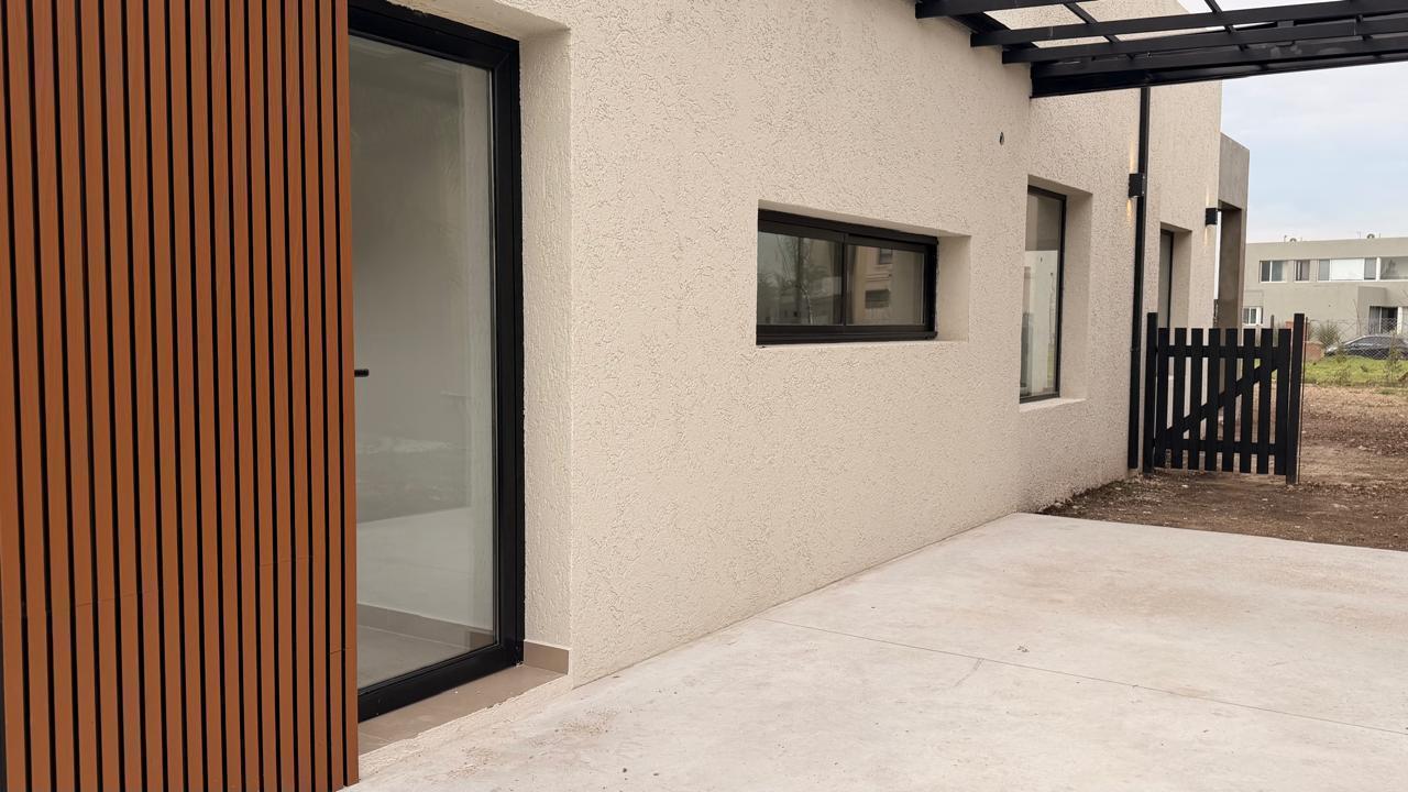 Foto de Casa a la venta en una sola planta en Santo Tomas, imagen 4
